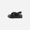 Buffalo Palma Cross Vegan Nylon Black XE08